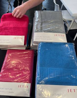 47683 - Offer terry towels Jette Europe