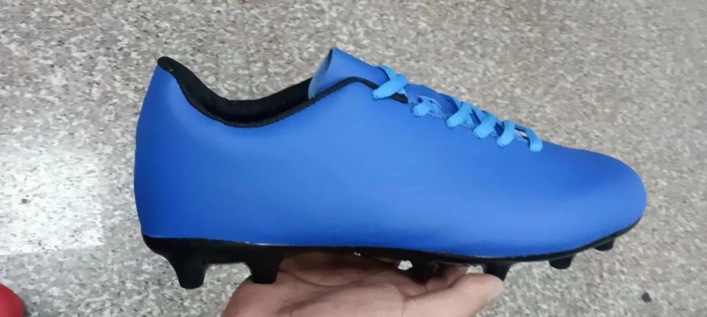 47691 - Men's Plain Colours Football Shoes China