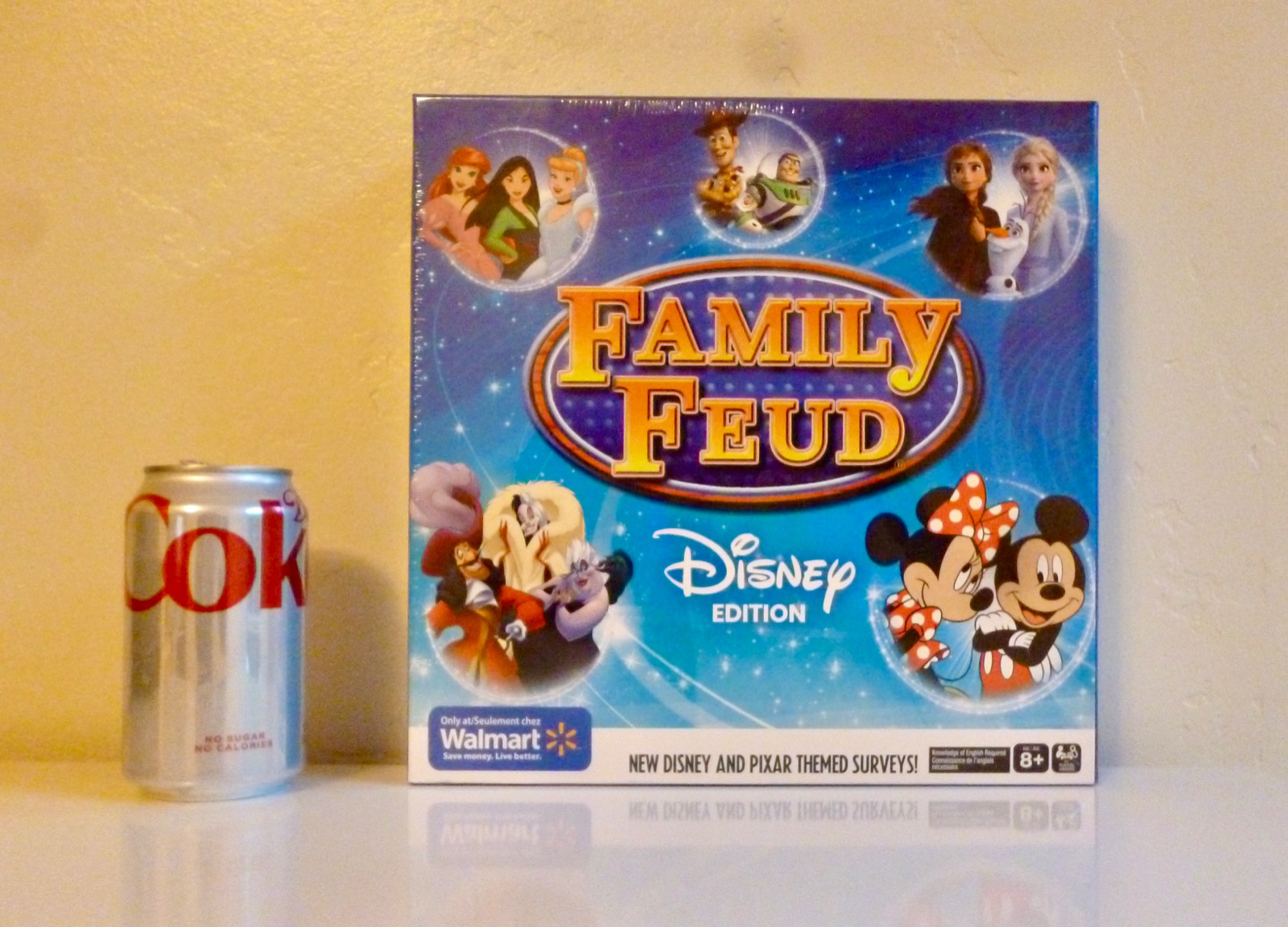 48585 - Family Party Game with Disney and Pixar Questions, Ages 8 and up USA