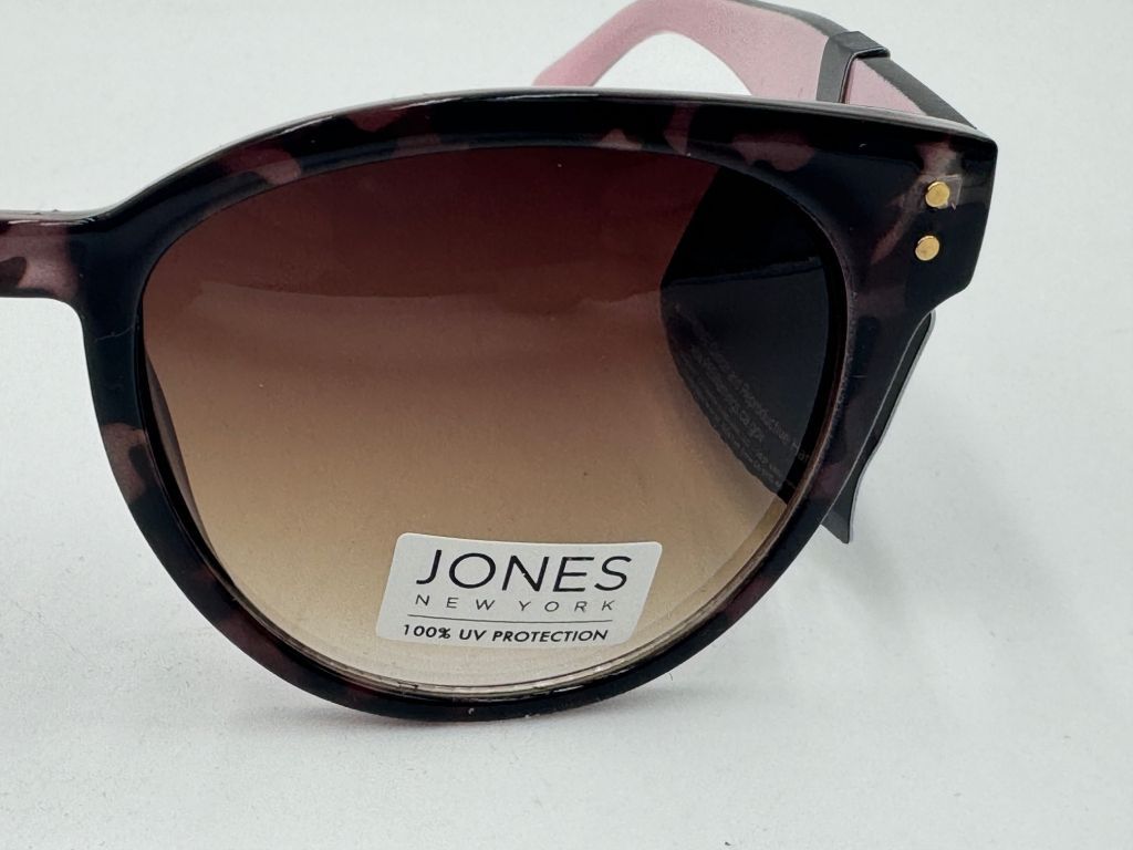 54798 - Jones NY Sunglasses USA